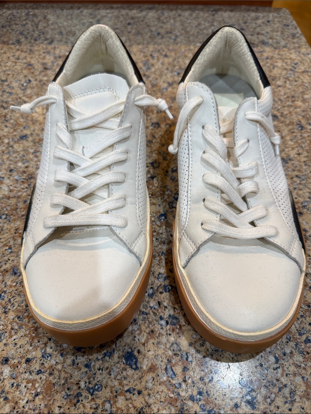 Dolce Vita Zina Low Top Leather Sneaker